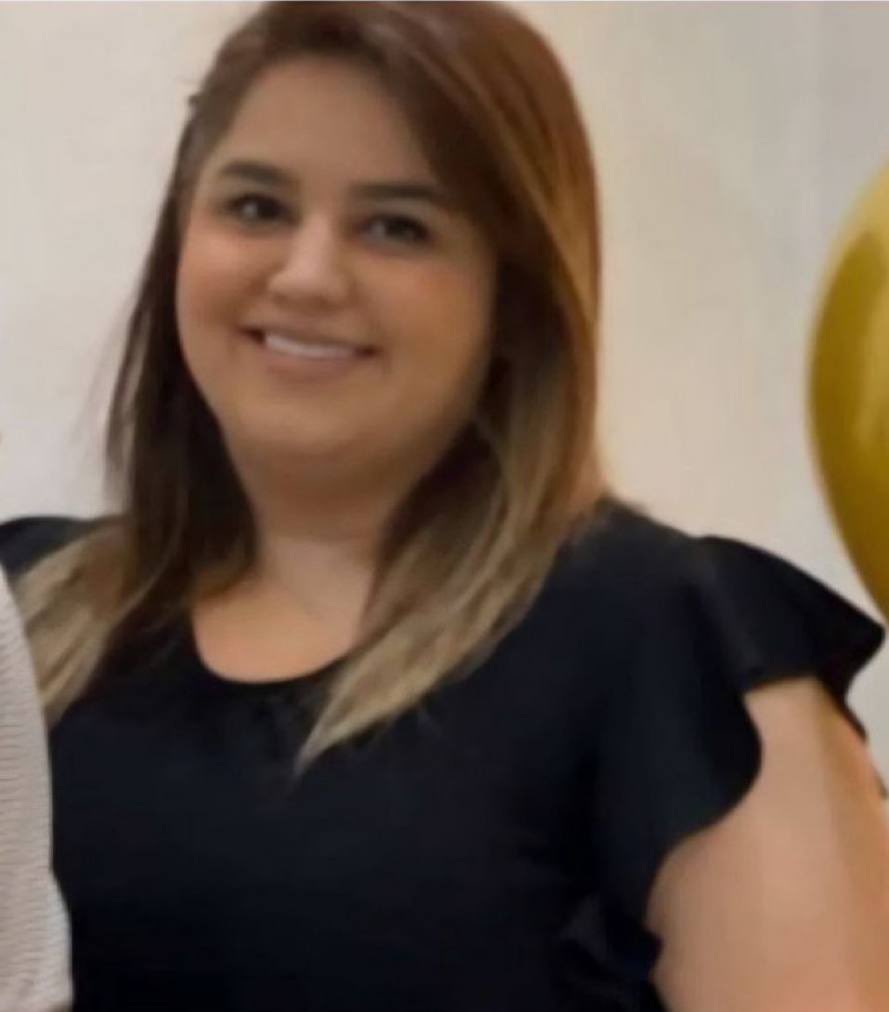 آتنا حسینیان