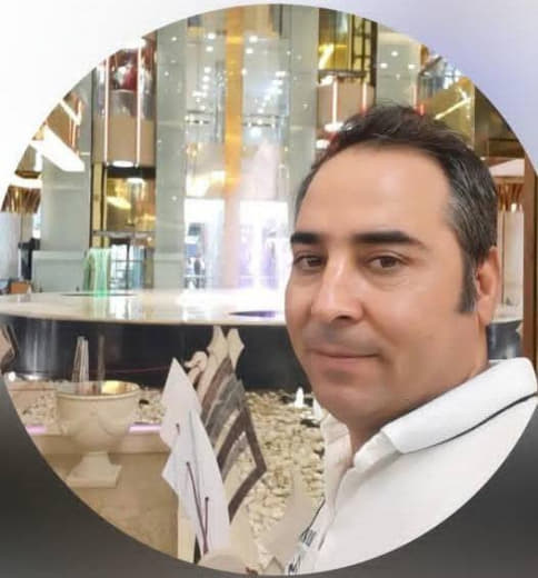 مجید افشاری