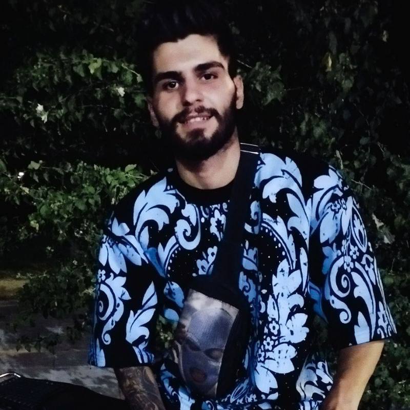 علیرضا امجدیان